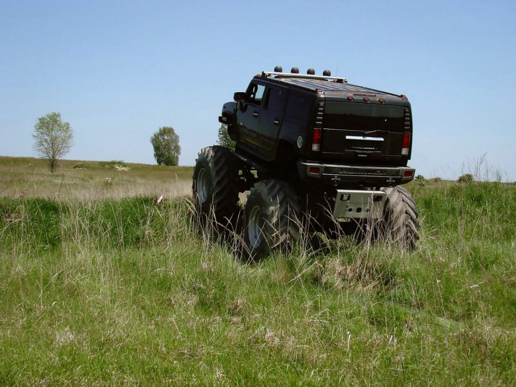 Zážitková jízda v Big Hummer