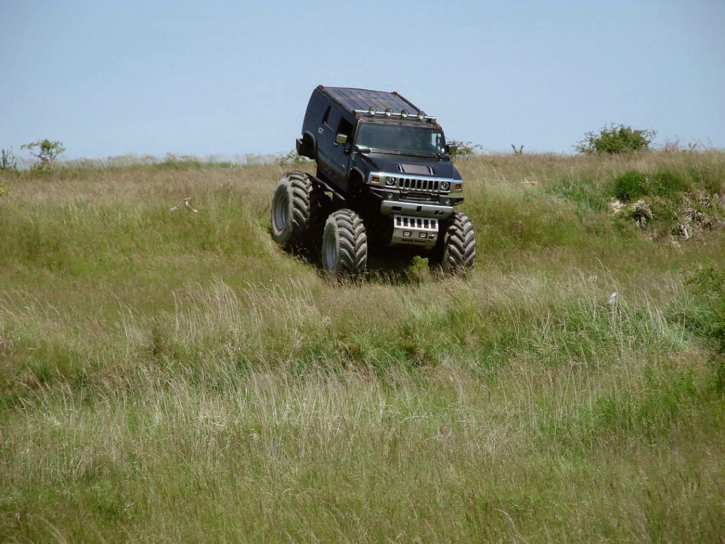 Zážitková jízda v Big Hummer